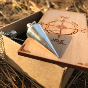 Simple Silver Pendulum Set